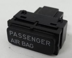 AIRBAG DEVRE DISI BIRAKMA TUSU